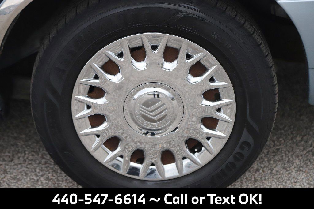 Used 2004 Mercury Grand Marquis GS image 38