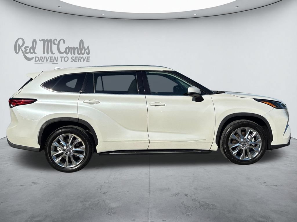 Used 2020 Toyota Highlander Limited FWD image 6