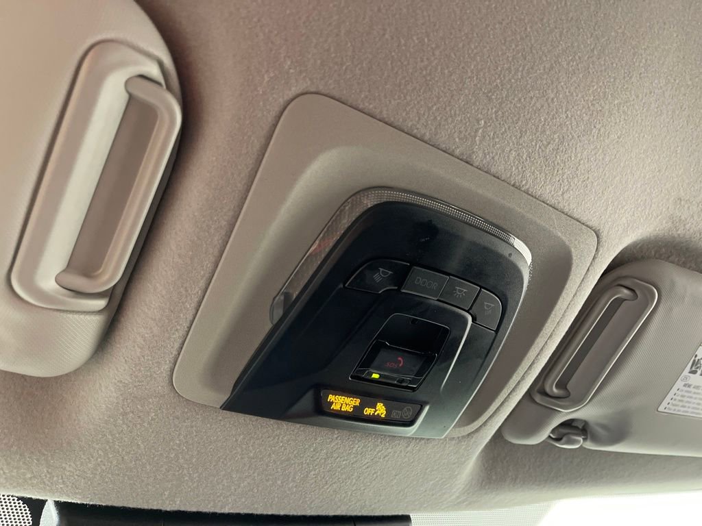 Certified 2025 Toyota Corolla Cross LE image 26