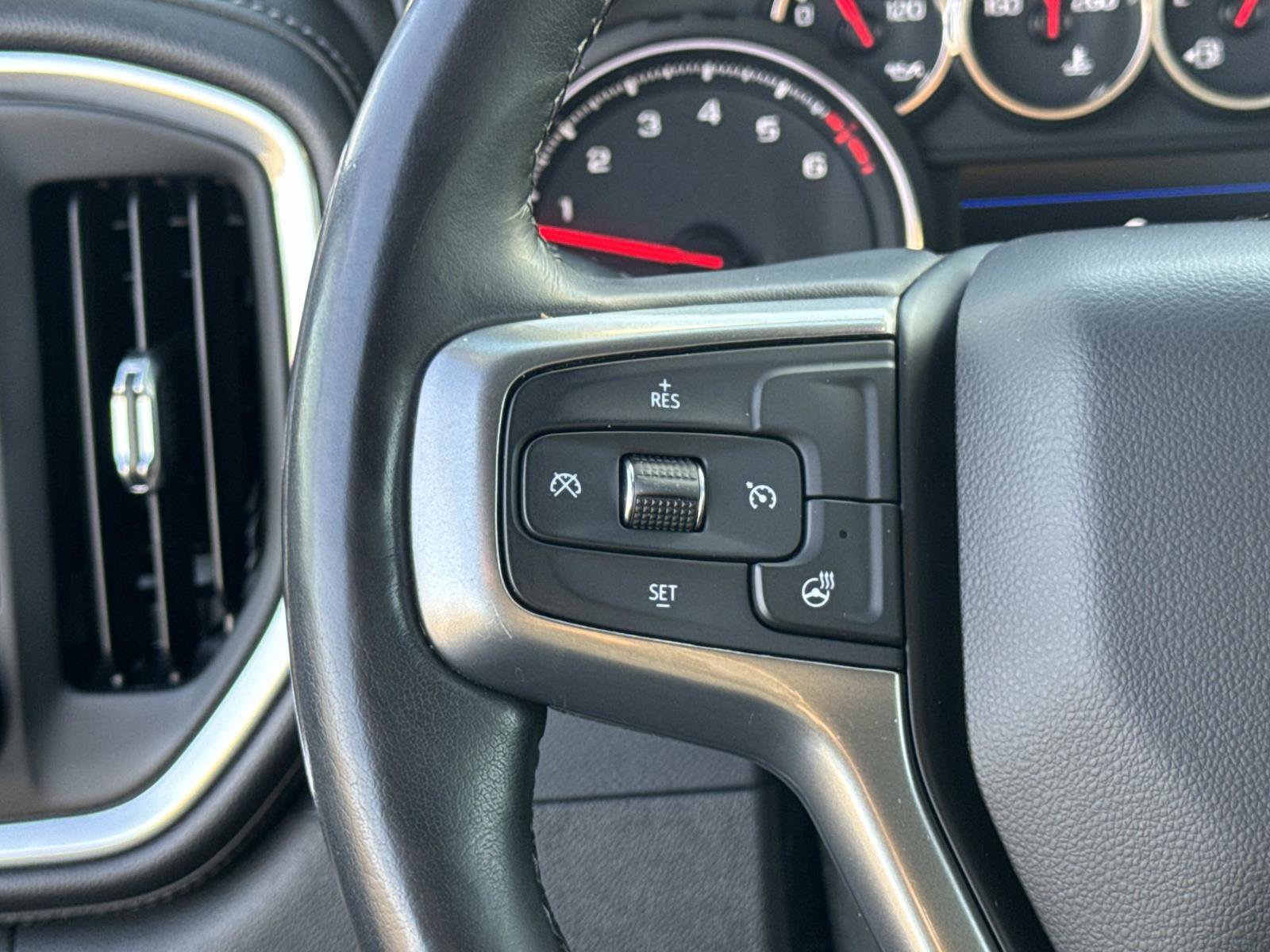 Used 2020 Chevrolet Silverado 1500 LT Trail Boss image 8