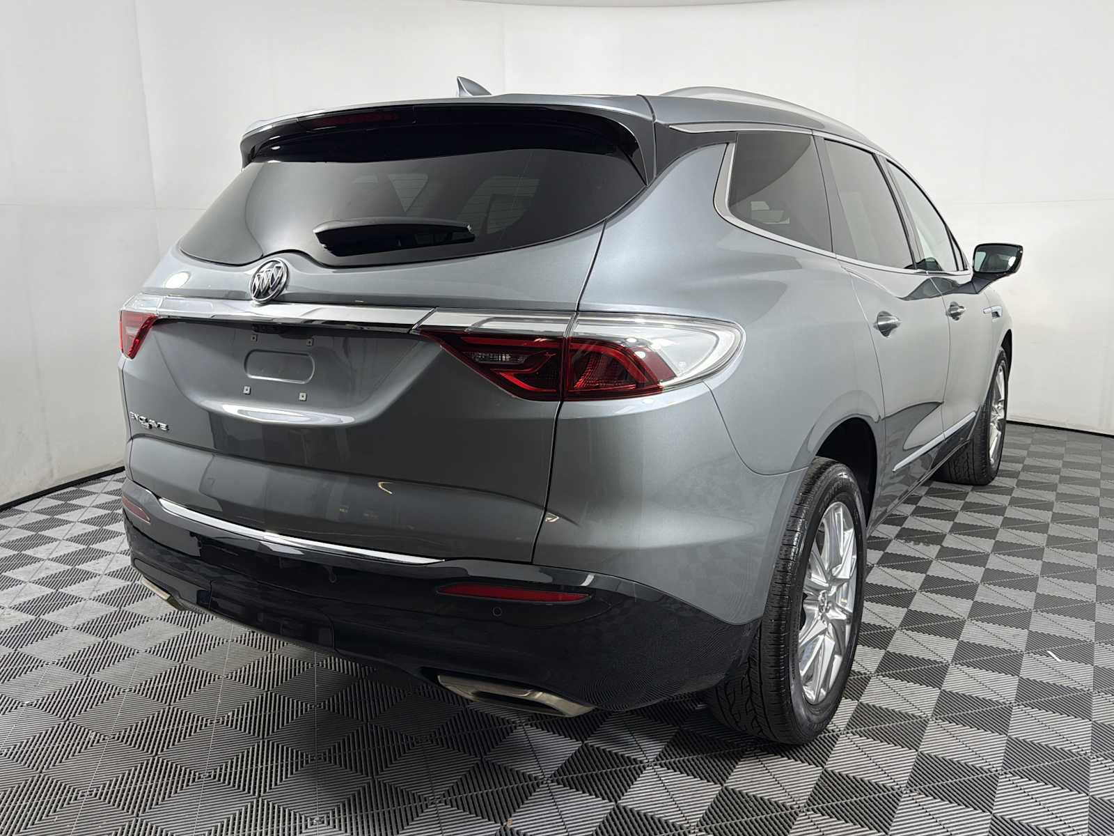 Certified 2023 Buick Enclave Premium w/ Experience Buick Package AWD/4WD image 6