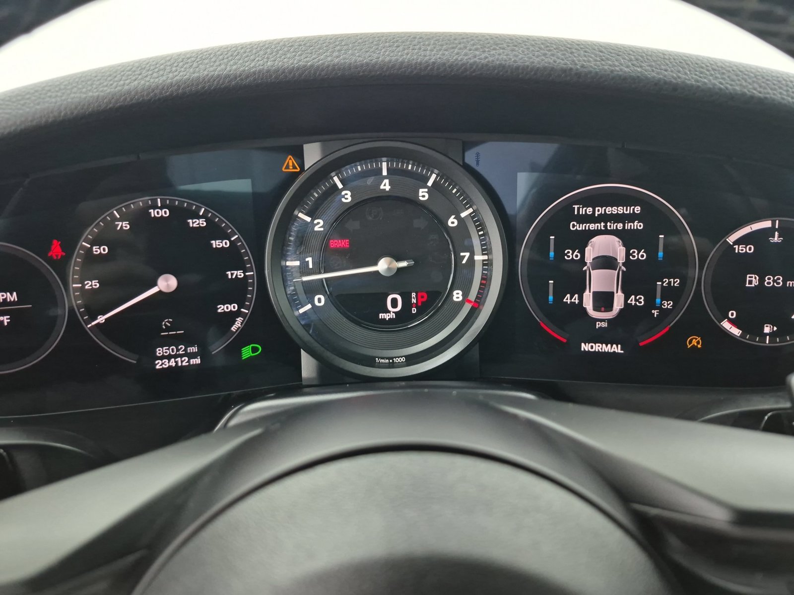 Certified 2024 Porsche 911 Carrera 4 AWD/4WD image 12