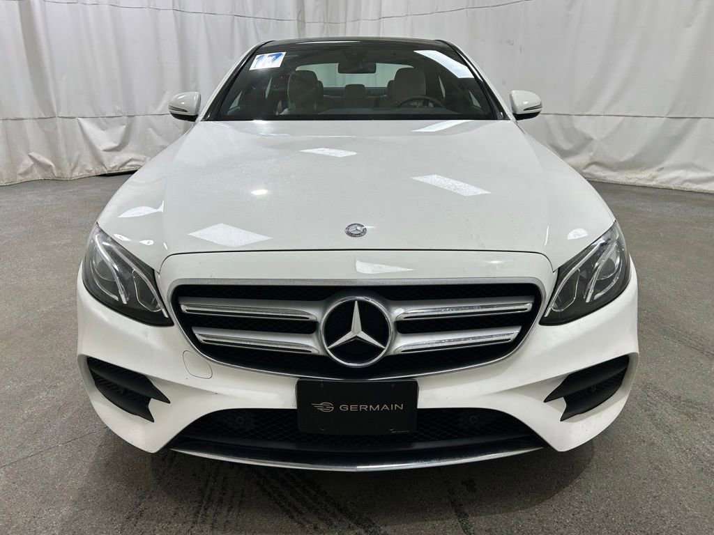 Used 2017 Mercedes-Benz E 300 4MATIC image 3