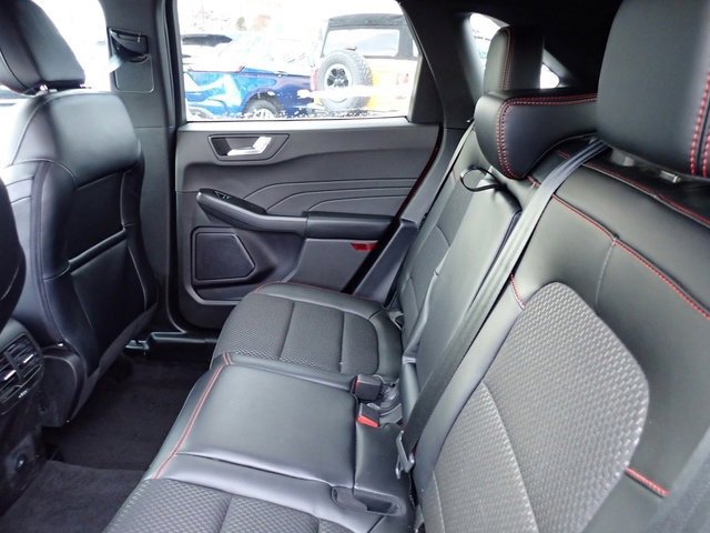 Used 2024 Ford Escape ST-Line w/ Tech Pack #1 image 17