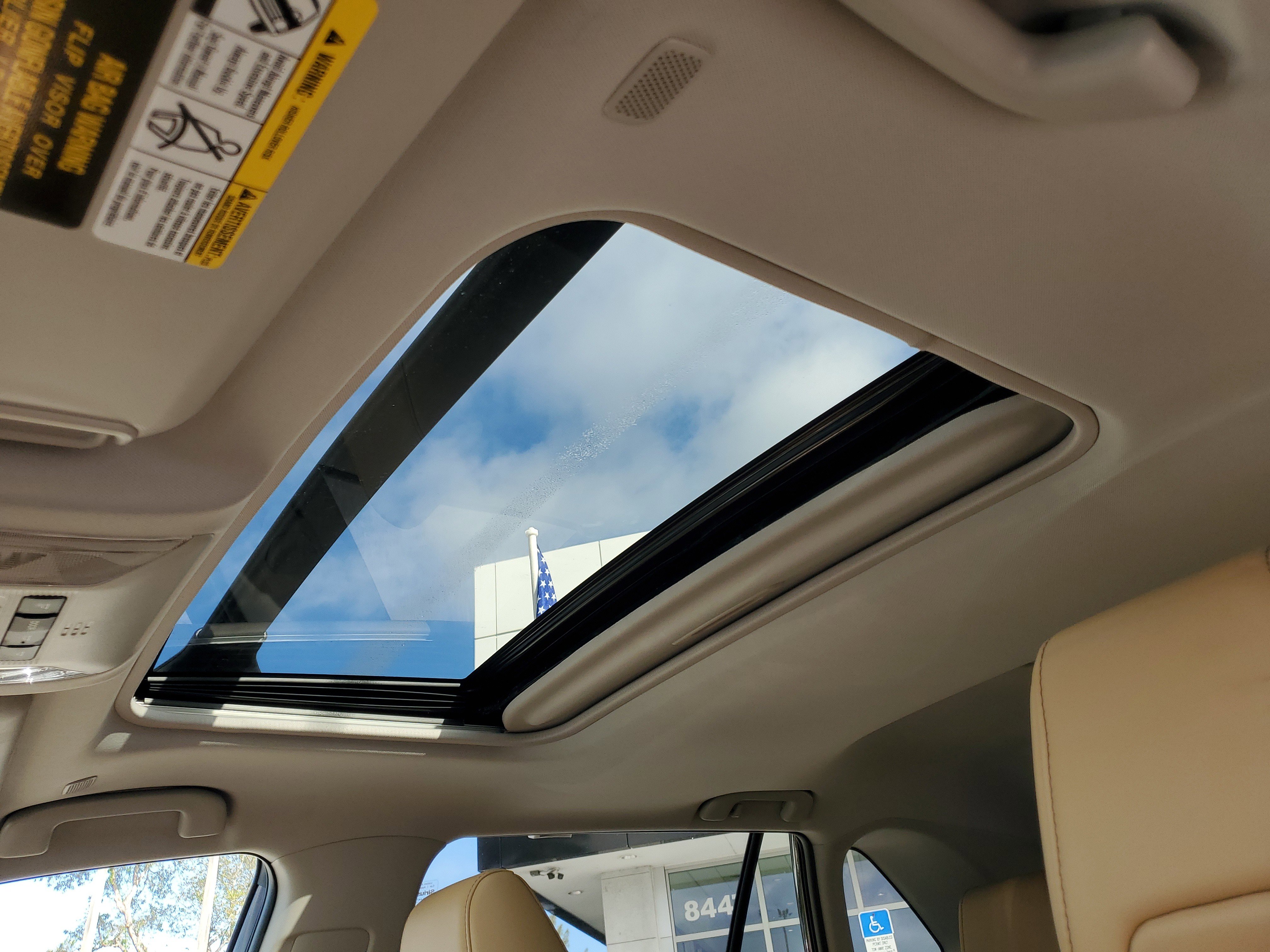 Used 2025 Toyota RAV4 XLE Premium image 11