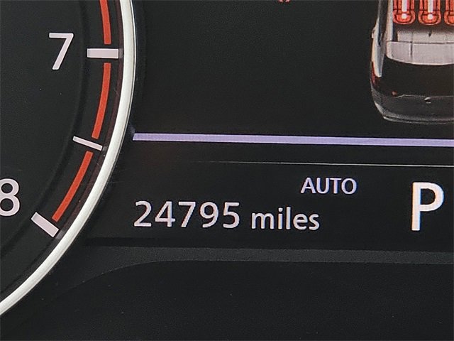 Used 2024 Nissan Rogue SV image 19