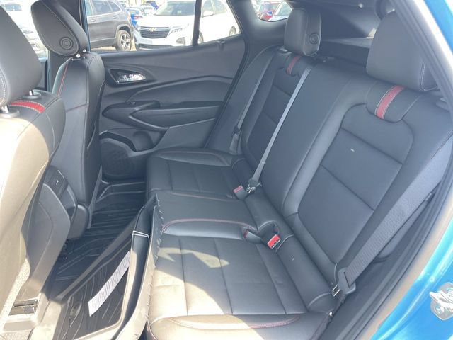 New 2026 Chevrolet Trax RS w/ Sunroof Package FWD image 22