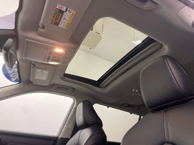 Used 2022 Toyota Highlander XLE image 14