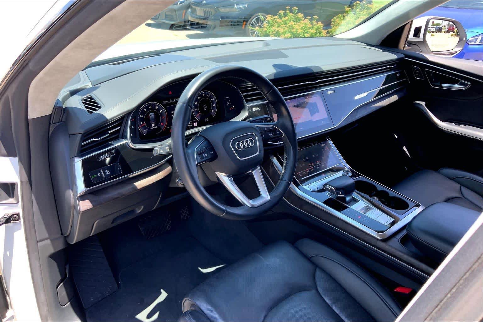 Used 2019 Audi Q8 Prestige AWD/4WD image 16