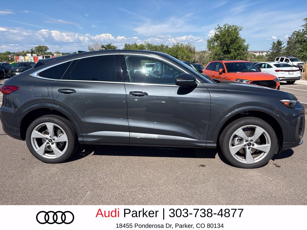 Used 2025 Audi Q5 Premium Plus AWD/4WD image 3