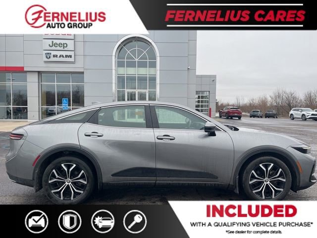 Used 2023 Toyota Crown XLE image 6