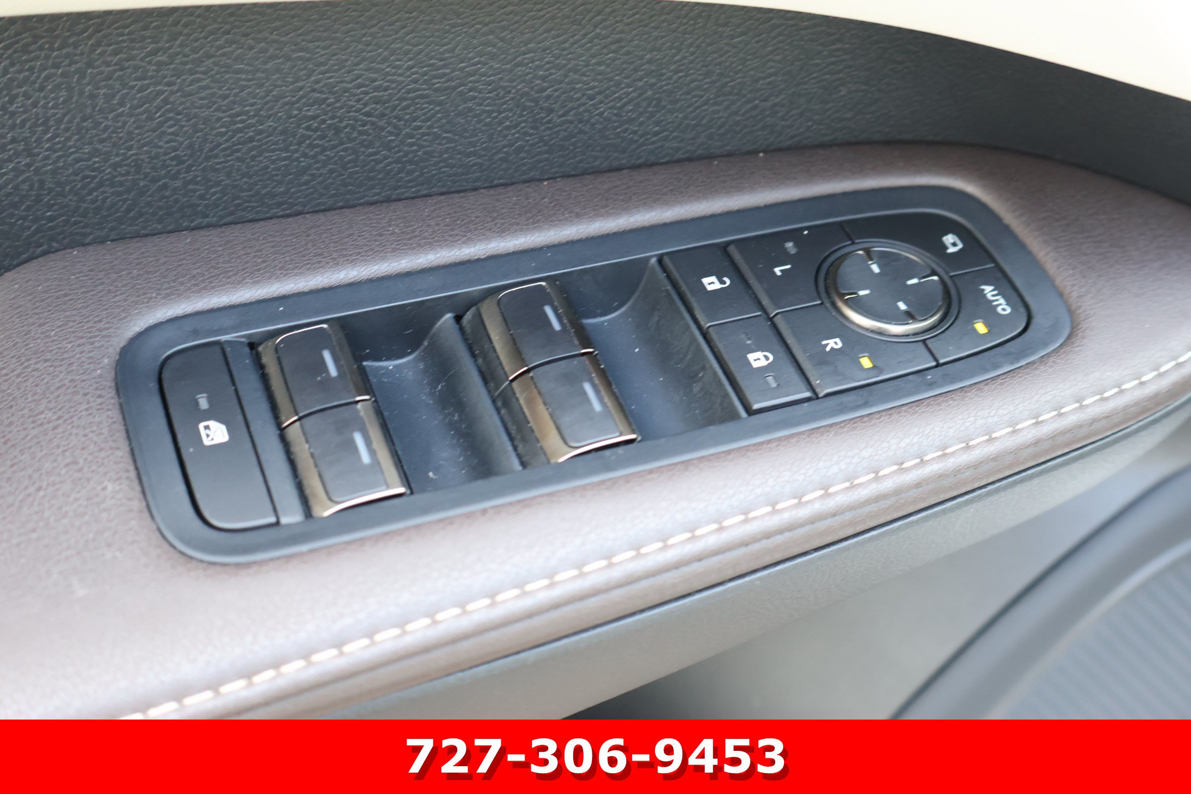 Used 2023 Lexus RX 350 FWD w/ Accessory Package image 17