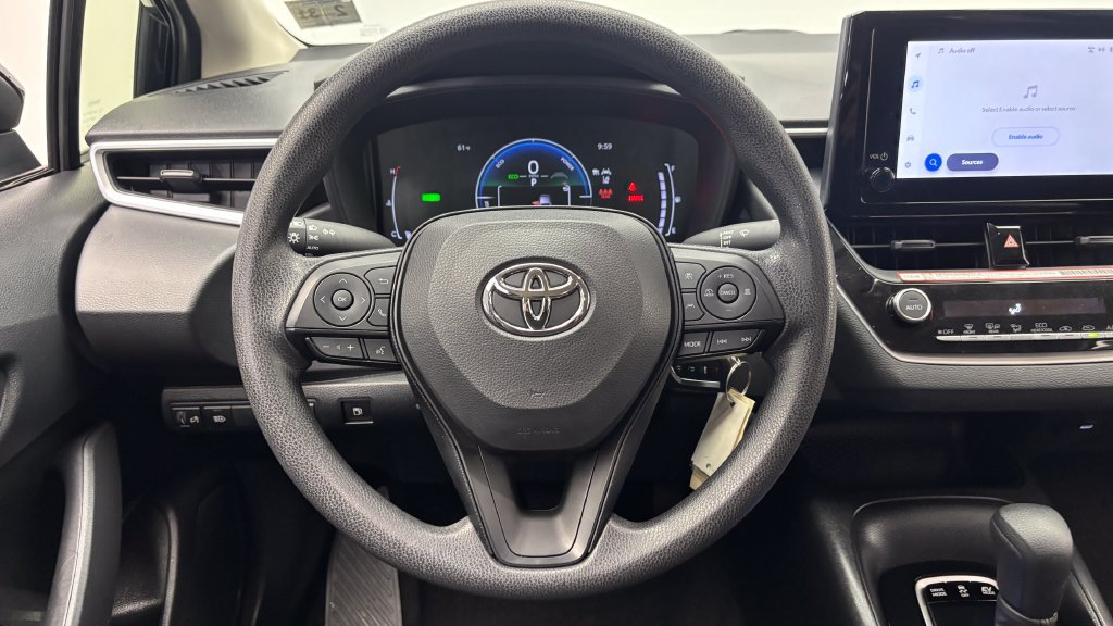 Used 2026 Toyota Corolla LE AWD/4WD image 25
