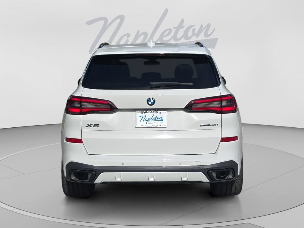 Used 2023 BMW X5 sDrive40i w/ M Sport Package RWD image 4