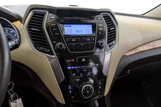 Used 2015 Hyundai Santa Fe Sport image 19