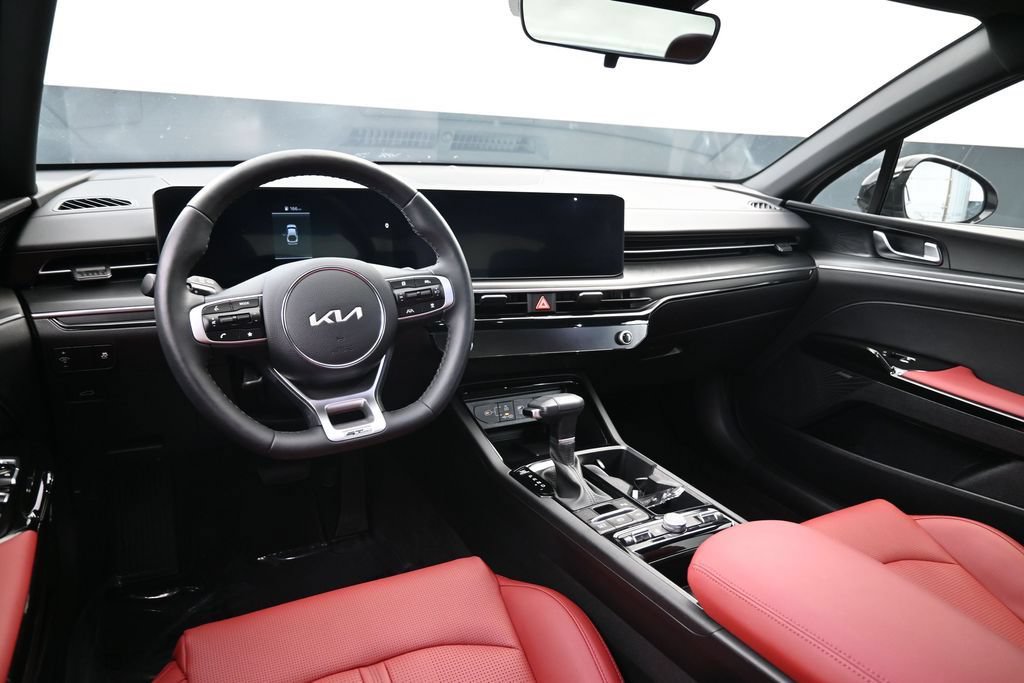 Used 2025 Kia K5 GT-Line w/ GT-Line Premium Package AWD/4WD image 11