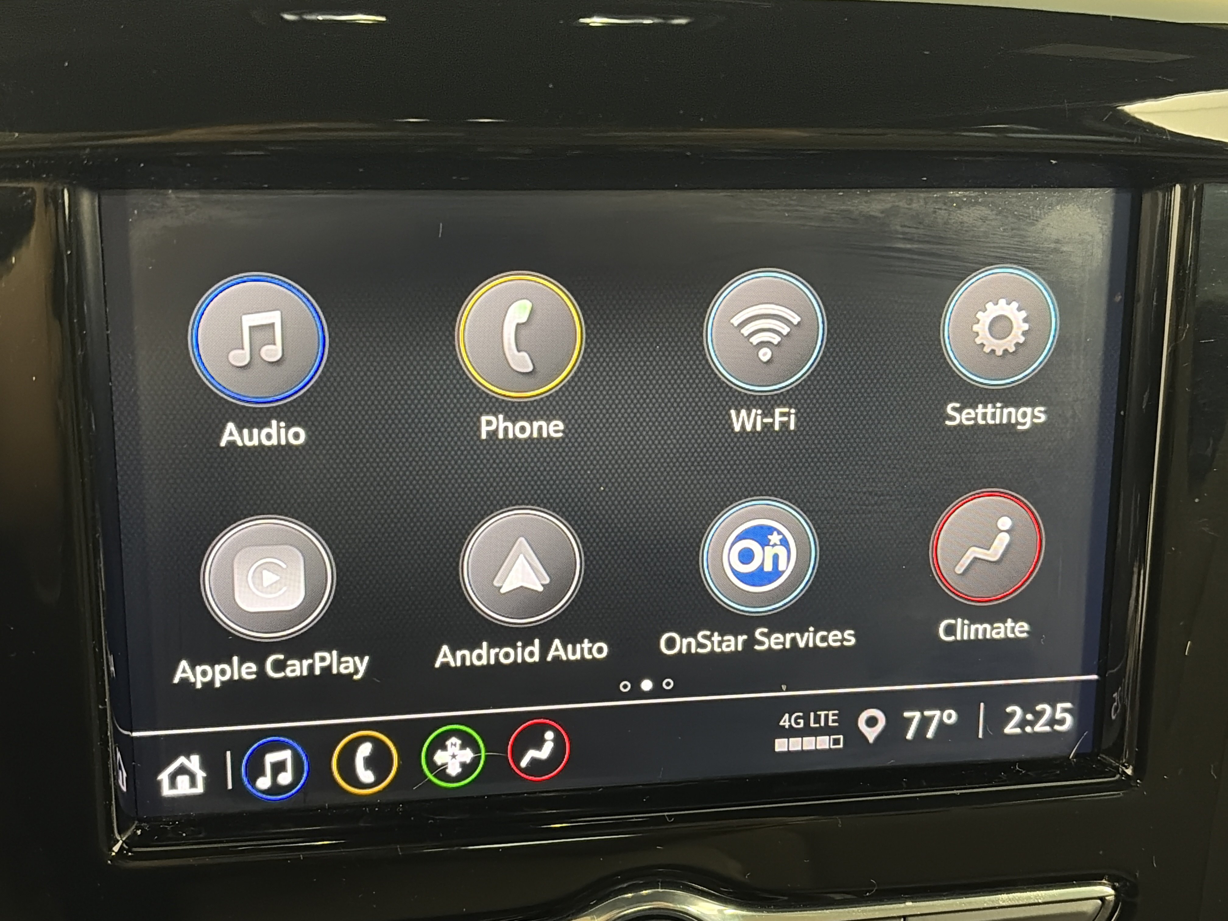 Certified 2023 Chevrolet Traverse LS w/ Midnight/Sport Edition AWD/4WD image 18