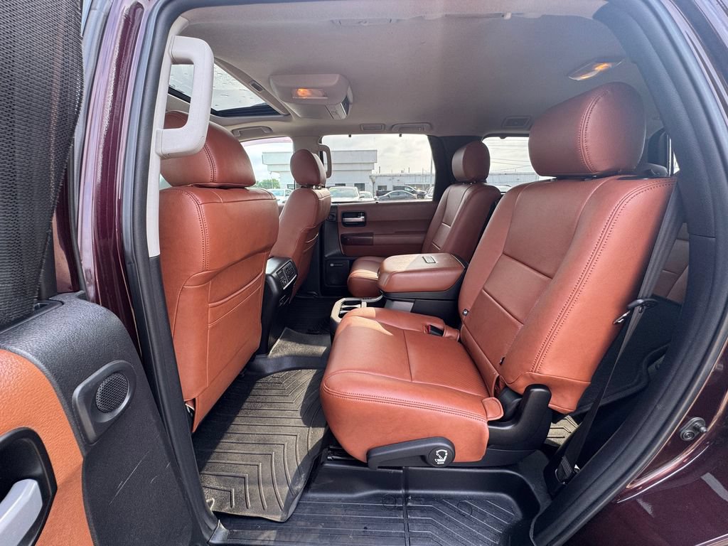 Used 2014 Toyota Sequoia Platinum AWD/4WD image 21