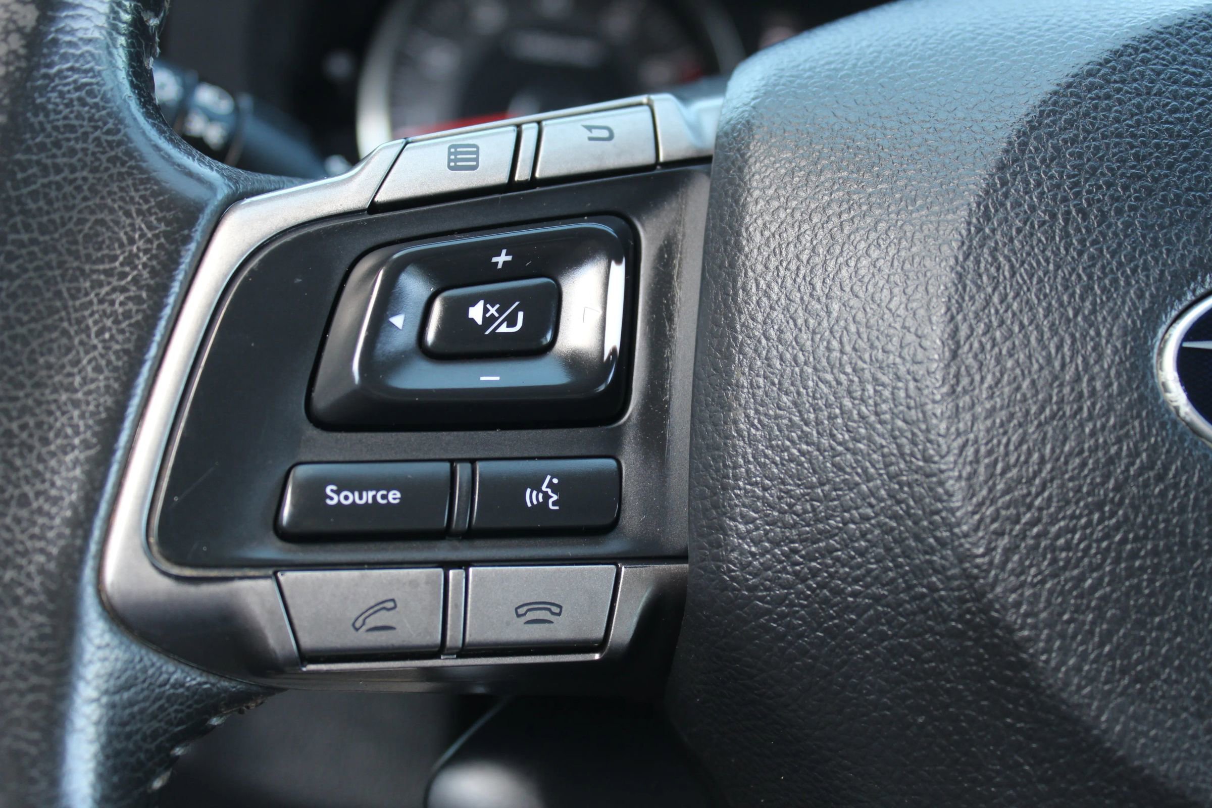 Used 2016 Subaru Forester 2.5i Limited image 25