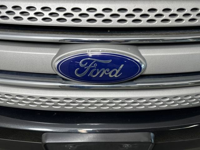 Used 2013 Ford Explorer Base image 9