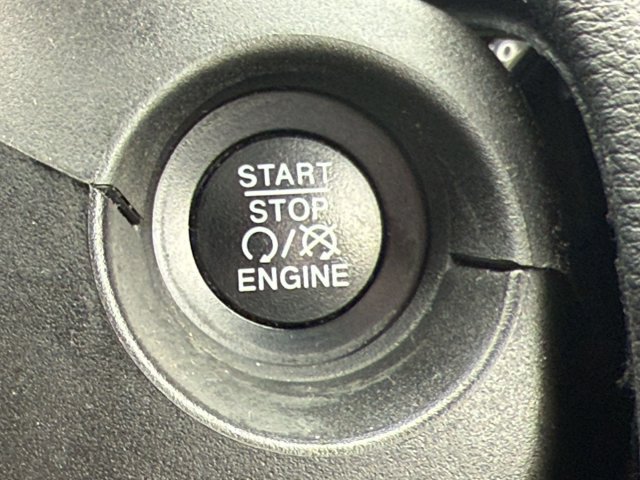 Used 2019 Jeep Compass Latitude w/ Popular Equipment Group FWD image 30