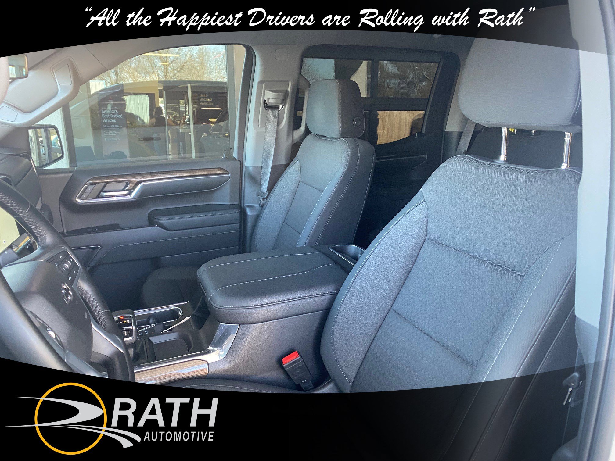 Used 2023 Chevrolet Silverado 1500 LT Trail Boss w/ Convenience Package II AWD/4WD image 11