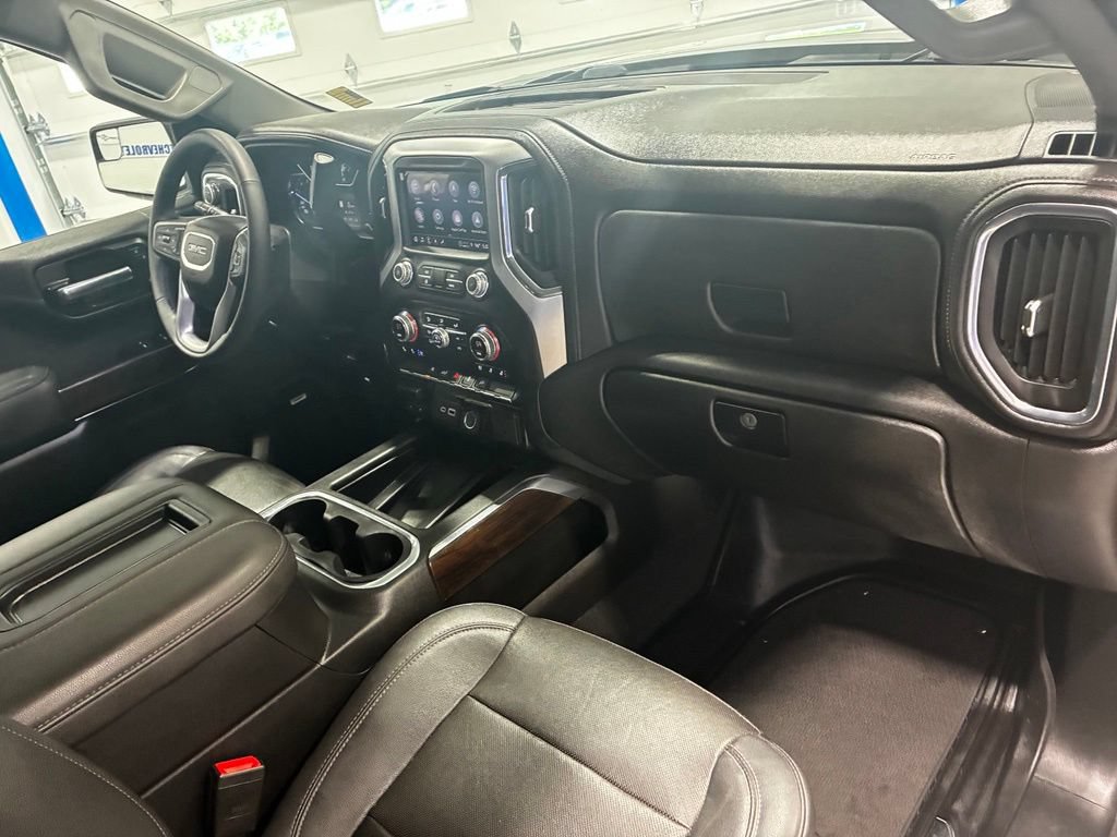 Used 2022 GMC Sierra 1500 SLT w/ SLT Convenience Package AWD/4WD image 46