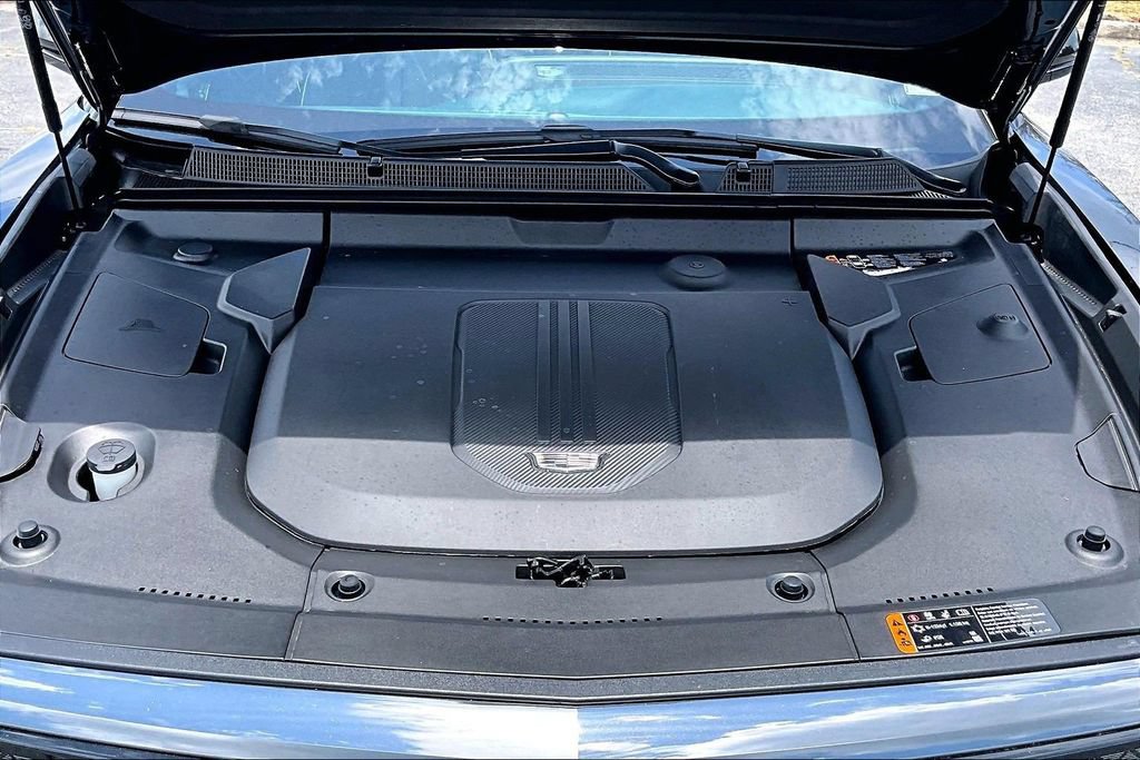 Used 2024 Cadillac Lyriq Sport w/ Nappa Leather Package AWD/4WD image 30