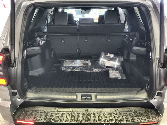 New 2026 Toyota 4Runner TRD Off-Road Premium AWD/4WD image 24
