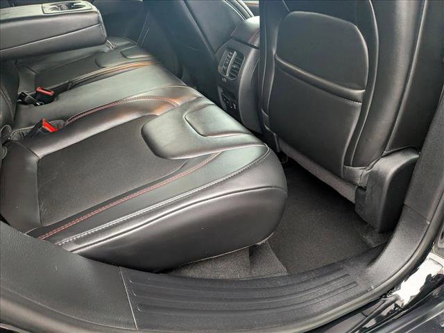 Used 2019 Jeep Cherokee Trailhawk w/ Cold Weather Group image 17