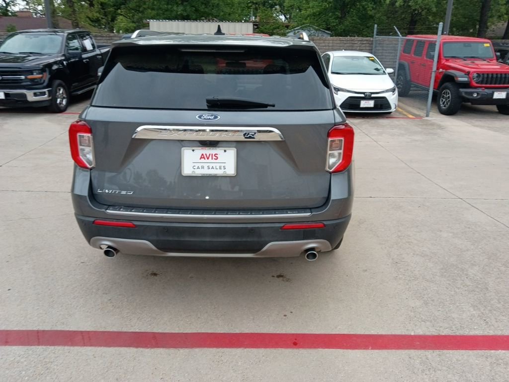 Used 2024 Ford Explorer Limited image 10