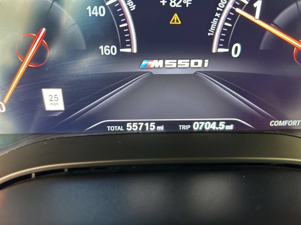 Used 2019 BMW M550i xDrive w/ Dynamic Handling Package AWD/4WD image 60