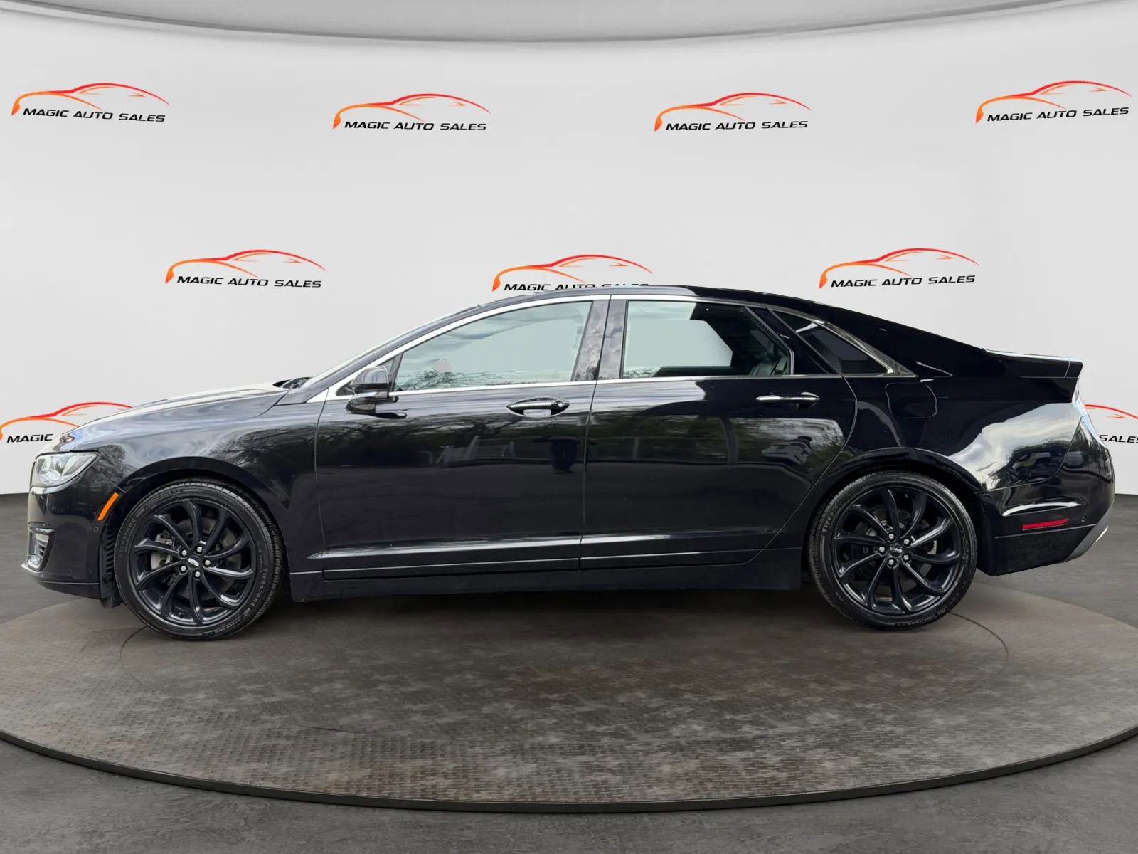 Used 2020 Lincoln MKZ Reserve w/ Monochromatic Package AWD/4WD image 5