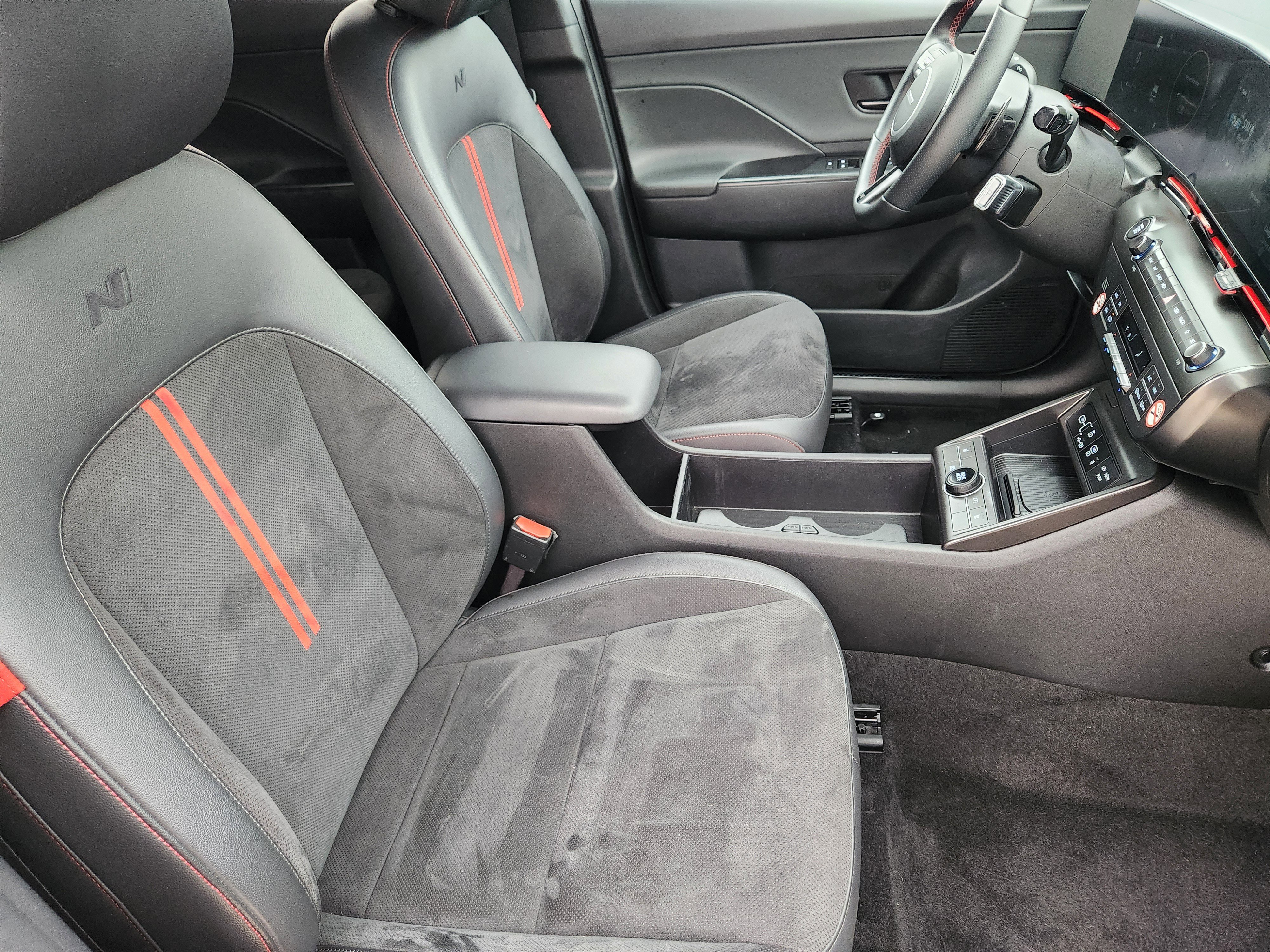 Used 2024 Hyundai Kona N Line image 15