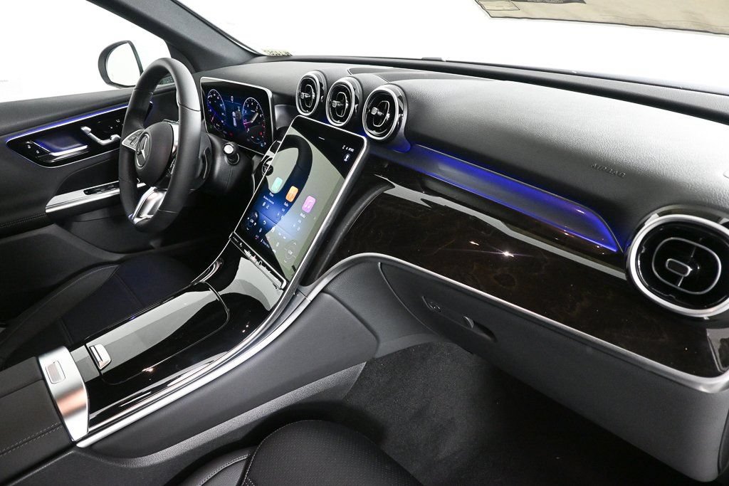New 2025 Mercedes-Benz GLC 300 4MATIC image 19