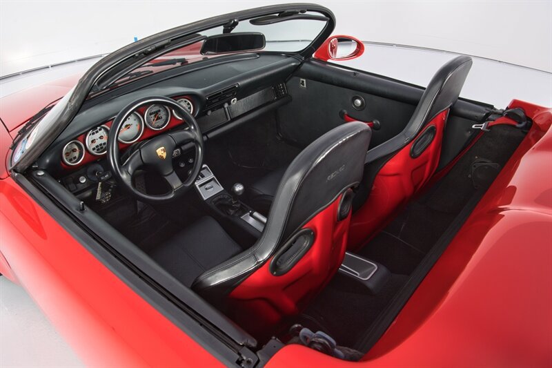 Used 1989 Porsche 911 Carrera RWD image 27