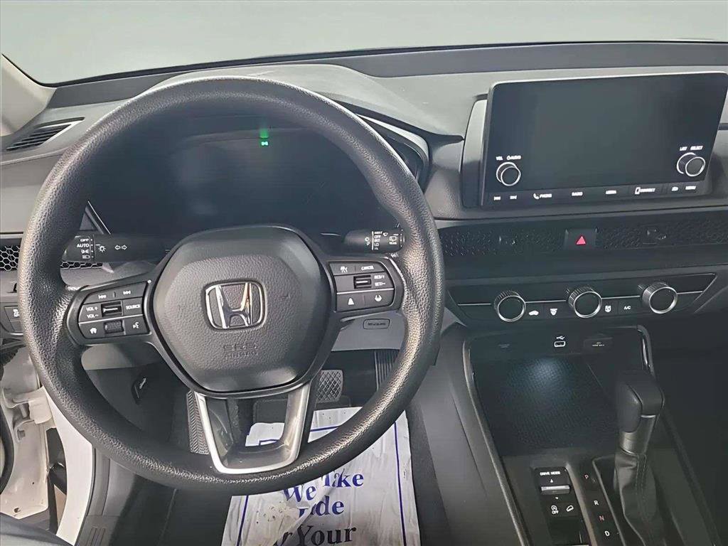 Used 2024 Honda CR-V LX image 10