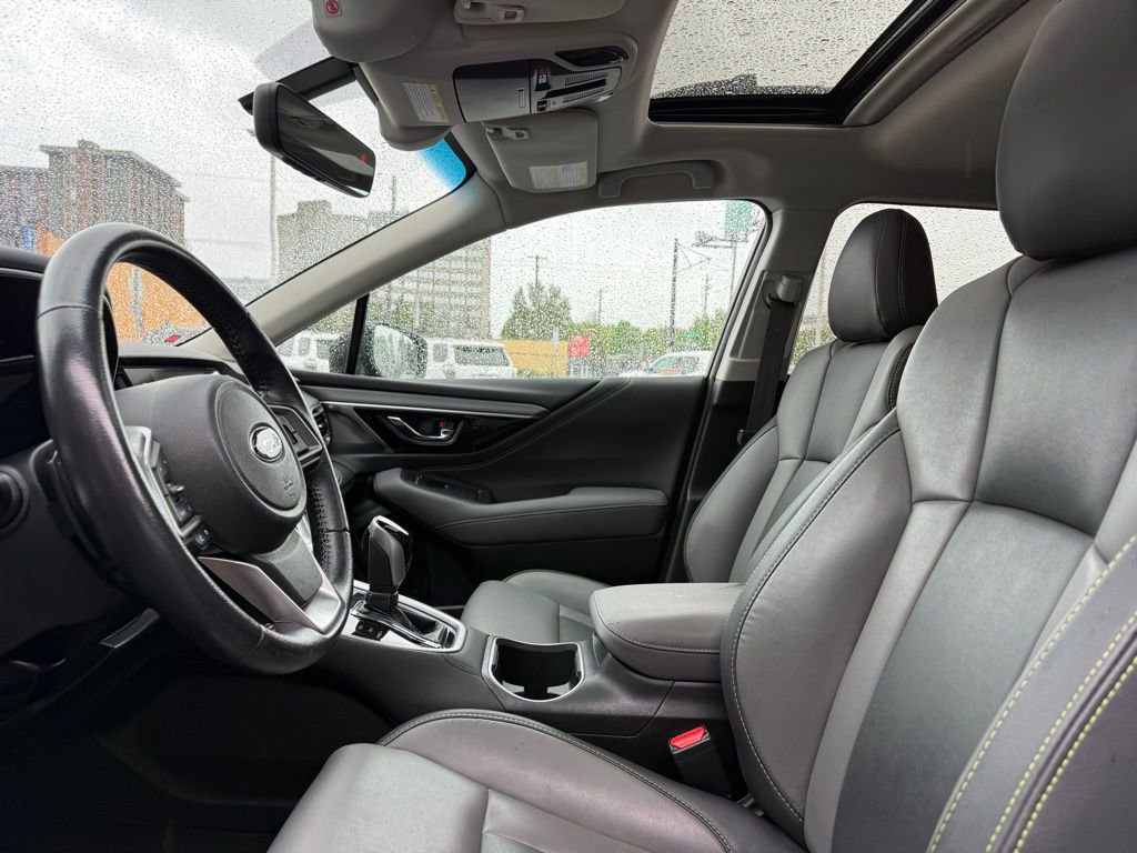 Used 2021 Subaru Outback Onyx Edition XT AWD/4WD image 14