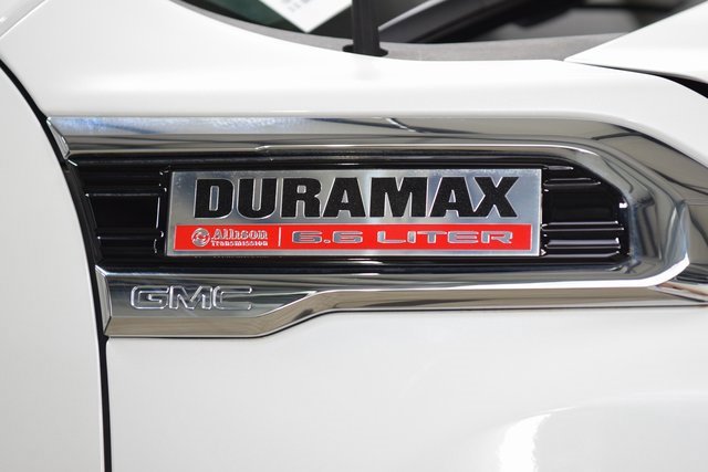 Used 2023 GMC Sierra 3500 Denali w/ Denali Ultimate Package image 17