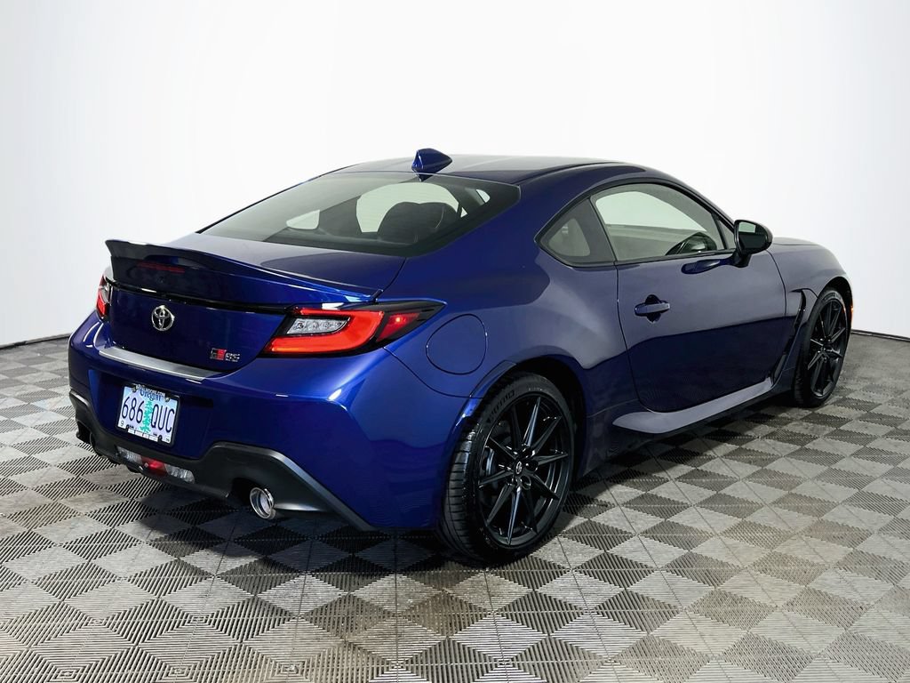 Certified 2025 Toyota GR86 Premium w/ ALL Weather Mat Package (TMS) RWD image 7