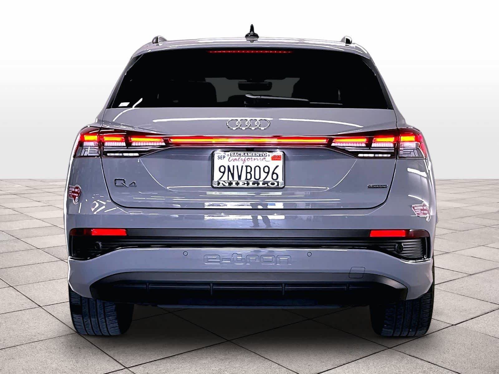 Used 2024 Audi Q4 e-tron Premium w/ Convenience Package AWD/4WD image 7