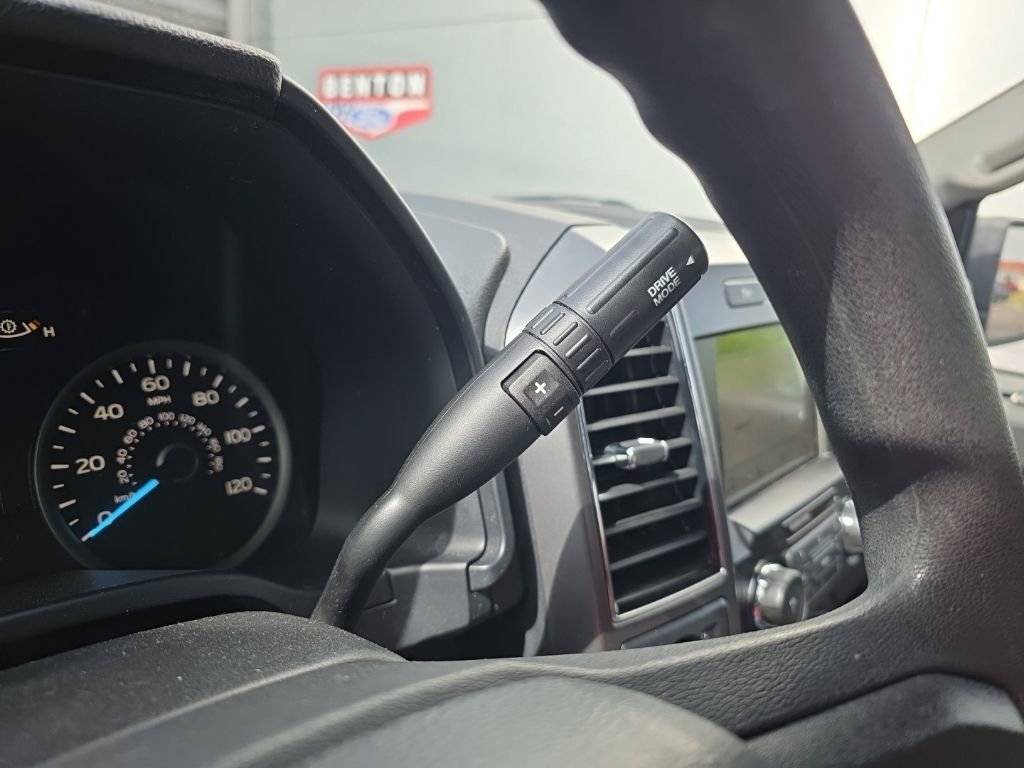 Used 2019 Ford F150 XLT image 16