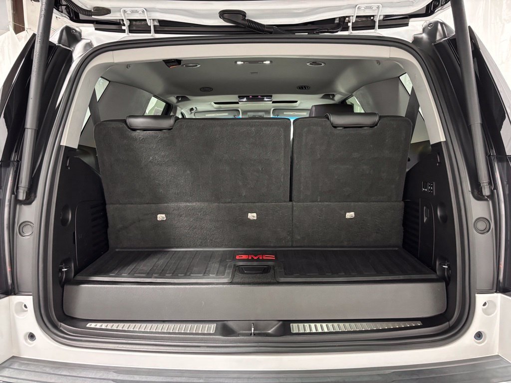 Used 2019 GMC Yukon Denali w/ Open Road Package AWD/4WD image 52