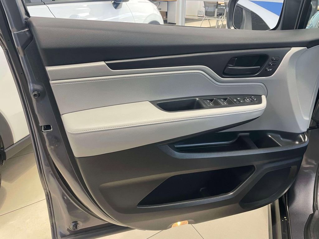 Certified 2024 Honda Odyssey EX-L image 15