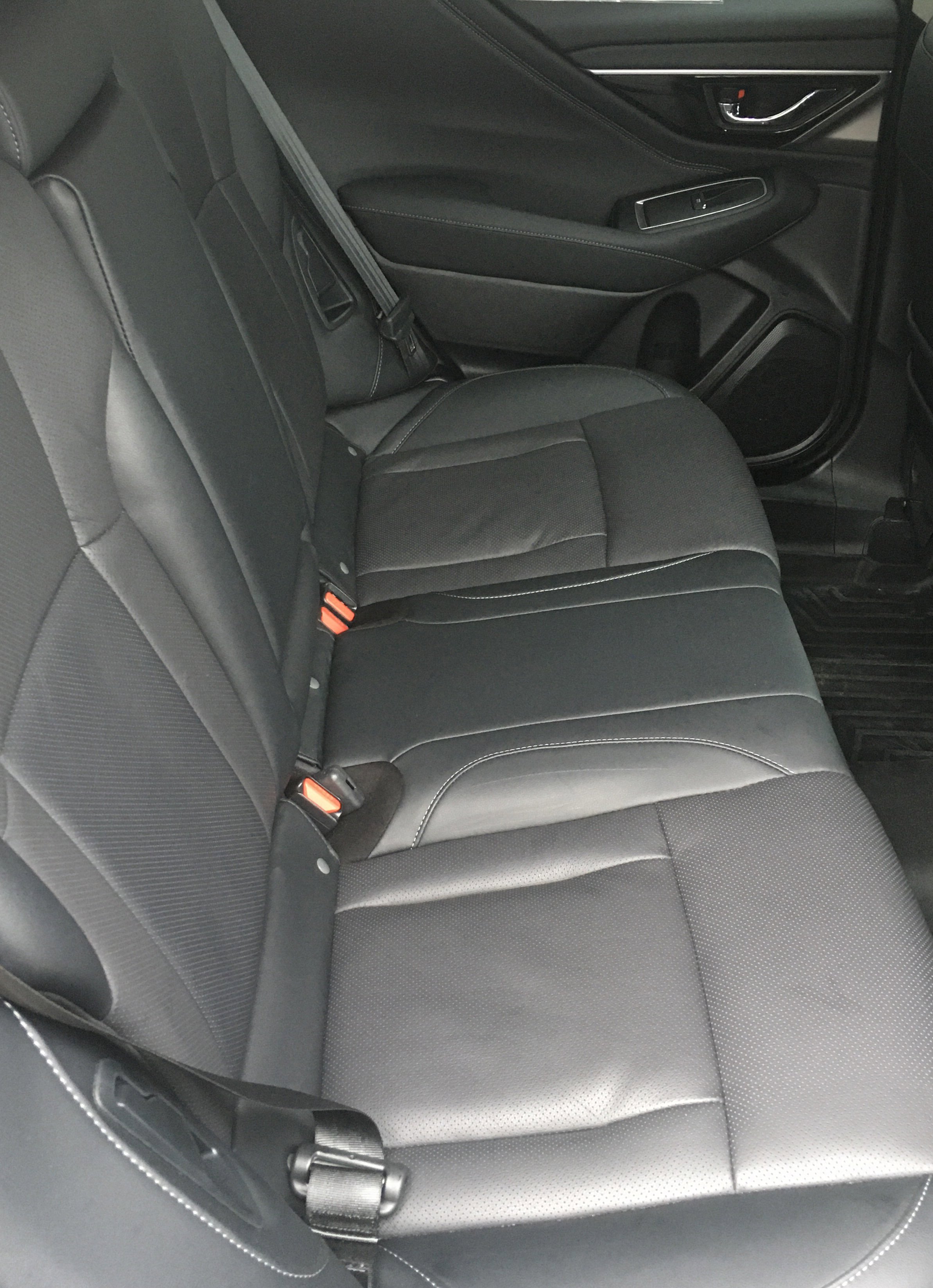 Used 2025 Subaru Outback Limited XT image 6