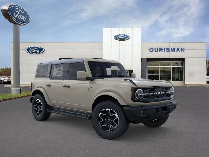New 2026 Ford Bronco Outer Banks image 1