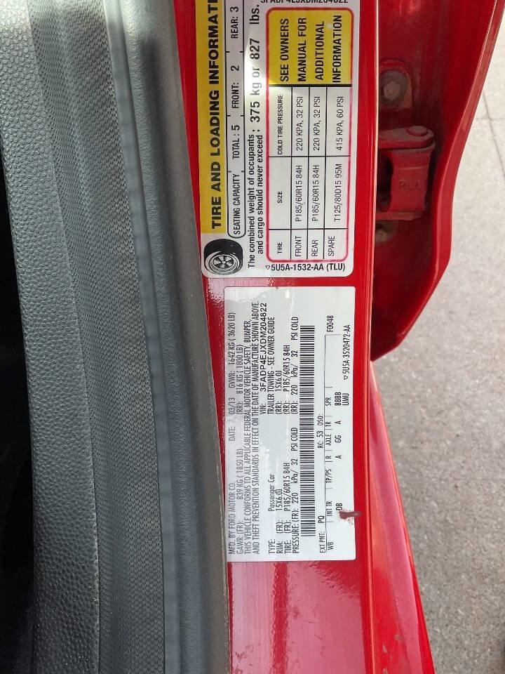 Used 2013 Ford Fiesta SE image 17