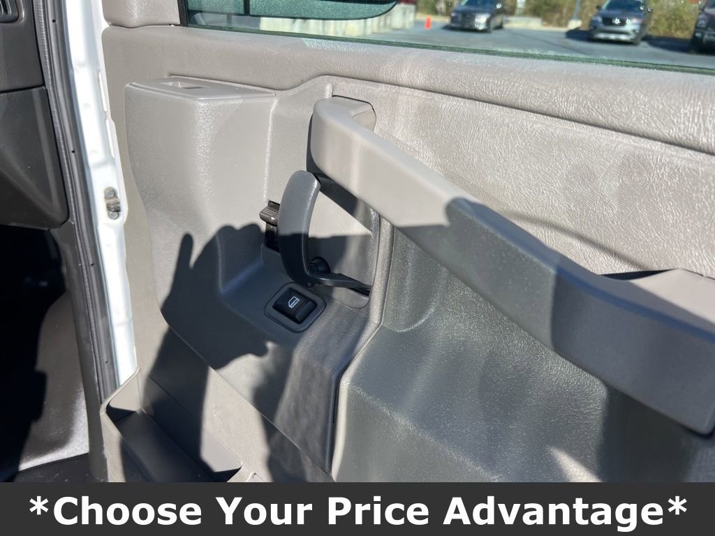 Used 2023 GMC Savana 2500 w/ Driver Convenience Package image 29