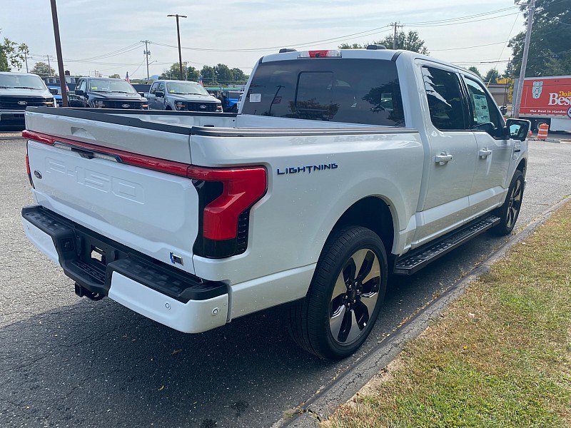 New 2023 Ford F150 Lightning Platinum AWD/4WD image 6