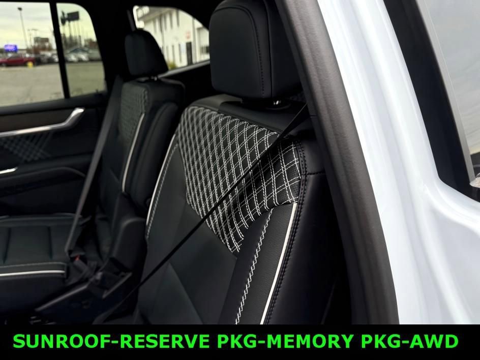 New 2026 GMC Acadia Denali w/ Super Cruise Package image 7